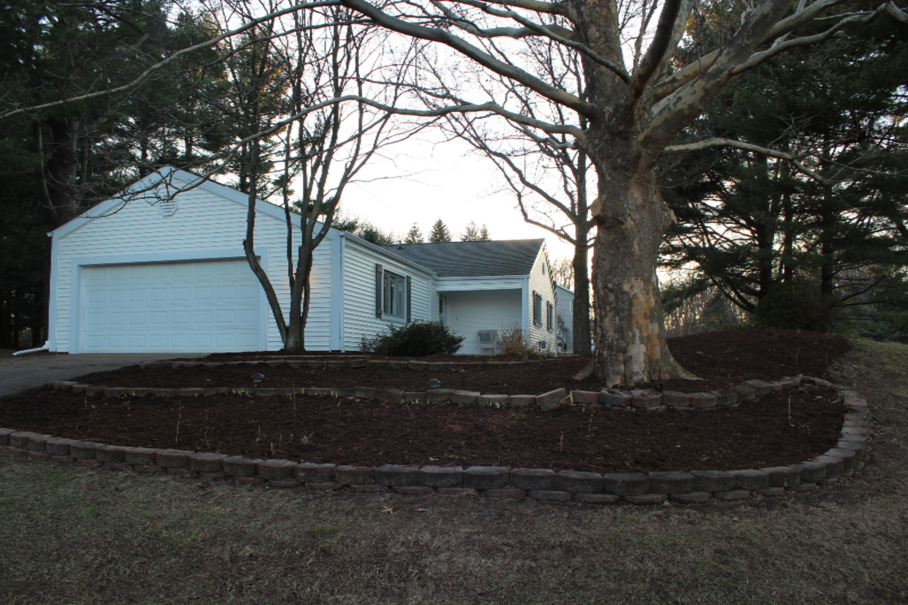 1401 O Keefe Road Marshall, MI 49068 - Photo 7 of 52 Garage View