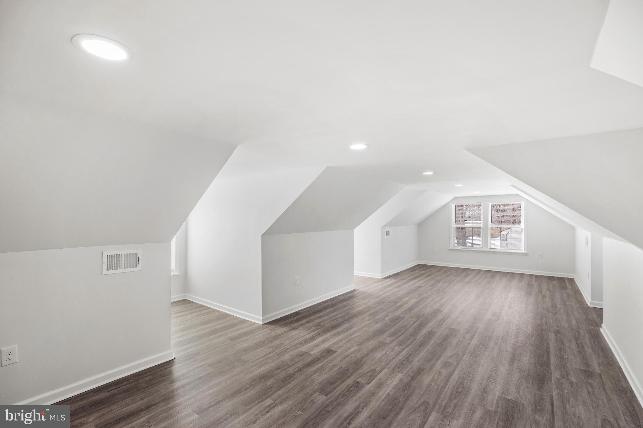 27700 Ridge Road Damascus, MD 20872 - Photo 21 of 32