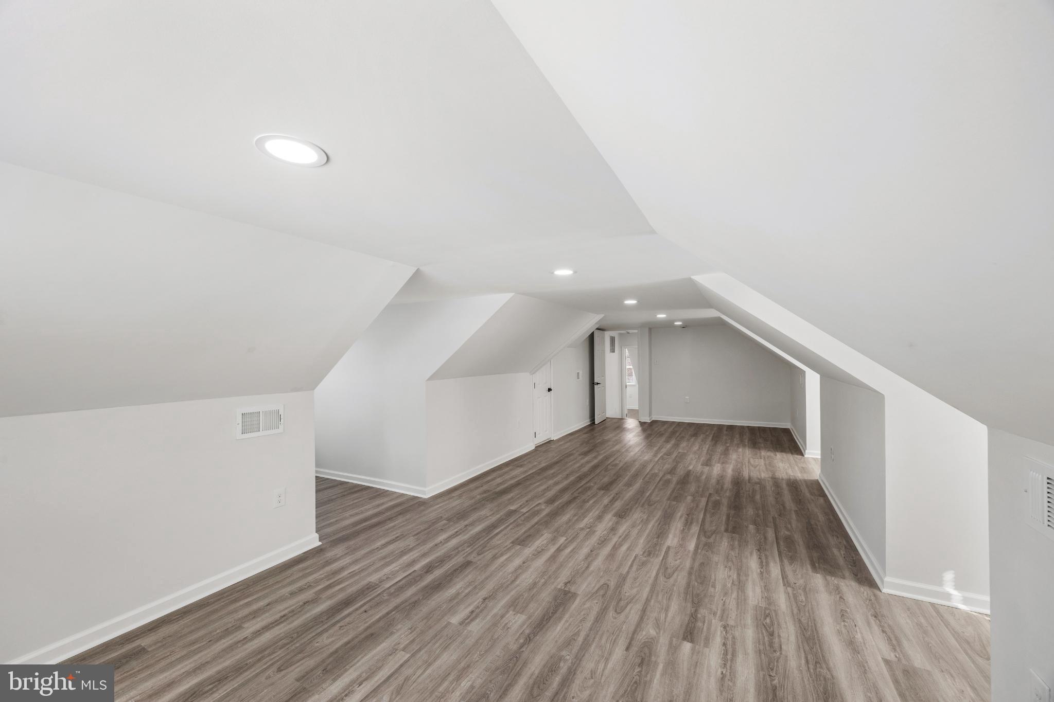 27700 Ridge Road Damascus, MD 20872 - Photo 23 of 32