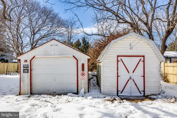 $589,000 | 27700 Ridge Road, Damascus, MD 20872