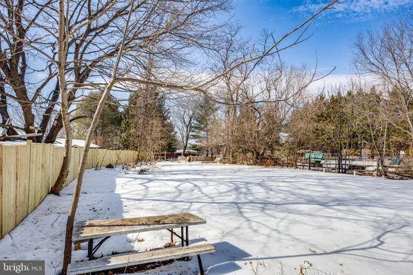 $589,000 | 27700 Ridge Road, Damascus, MD 20872