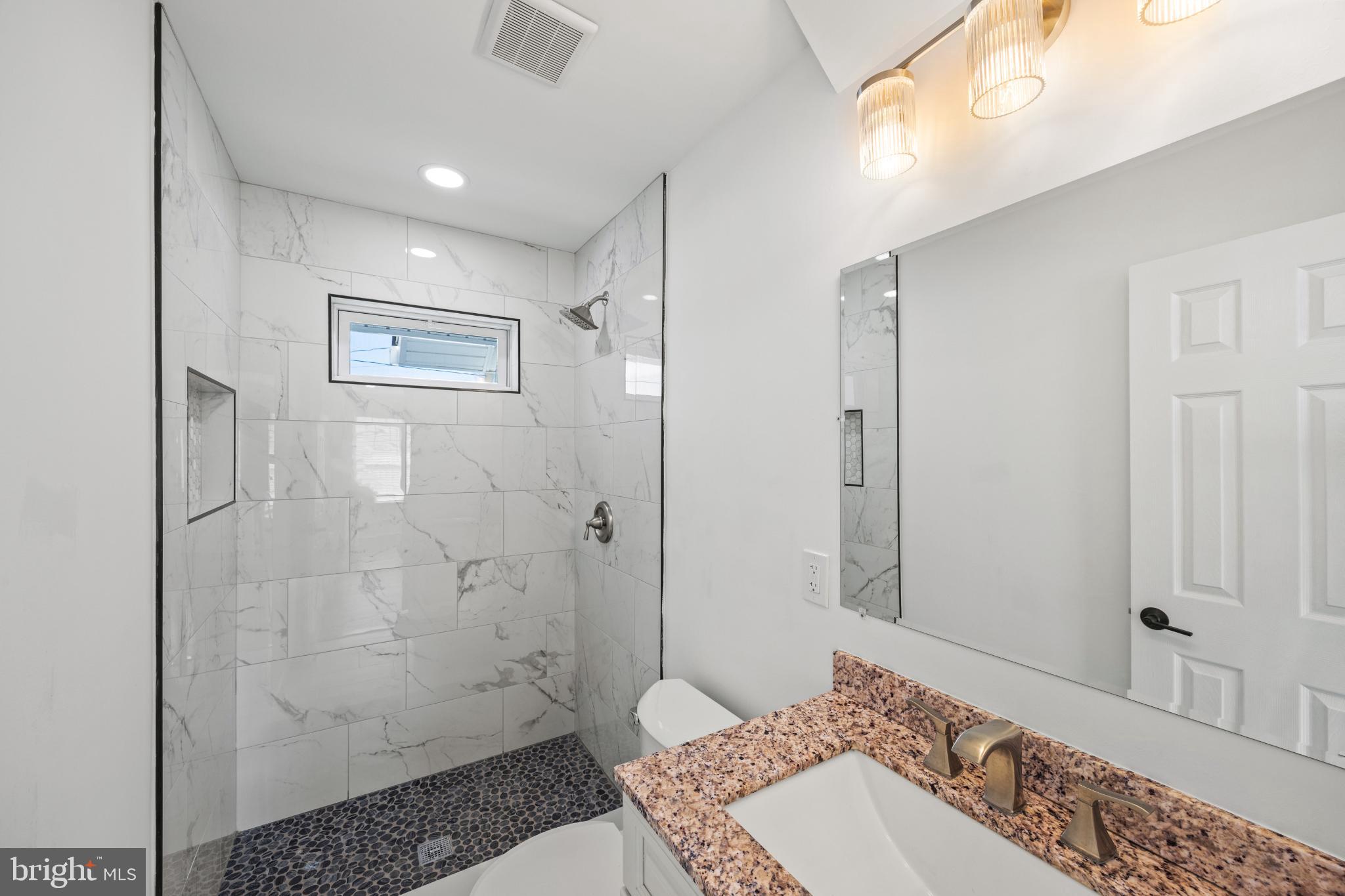 27700 Ridge Road Damascus, MD 20872 - Photo 8 of 32