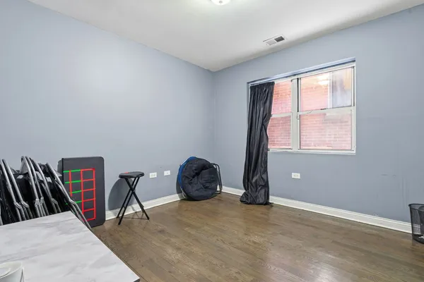 $3,000 | 4736 South Drexel Boulevard, Unit 1S, Chicago, IL 60615