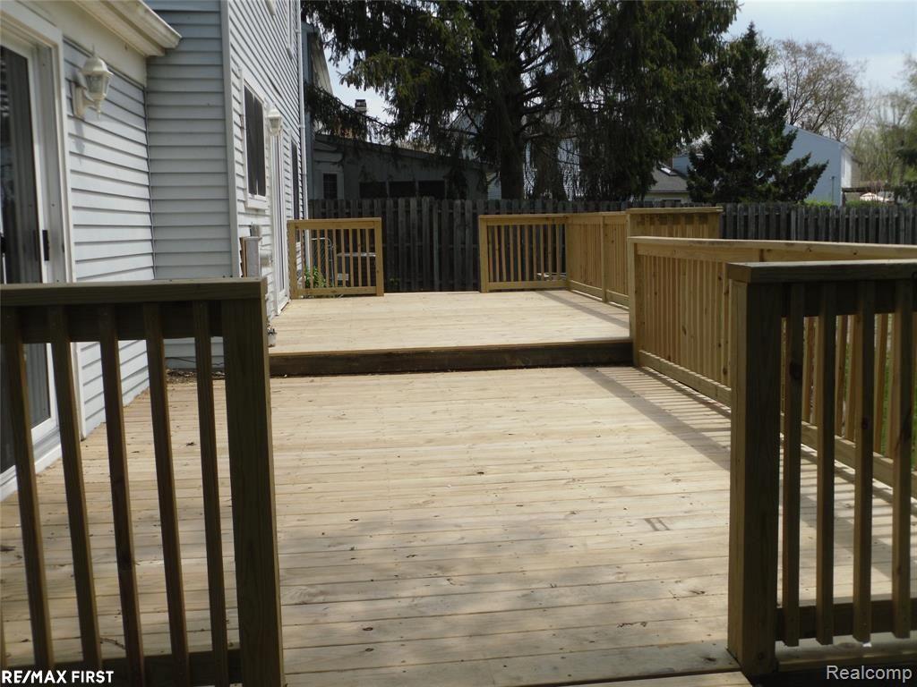 33670 Embassy Street Chesterfield, MI 48047 - Photo 13 of 14