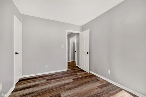 $225,000 | 423 North Holmes Avenue, Indianapolis, IN 46222