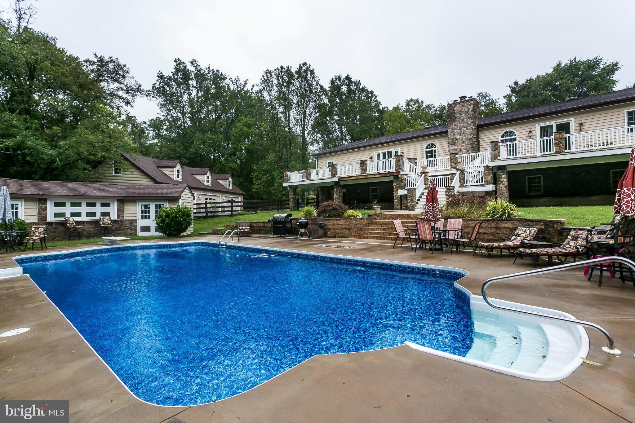 12238 Manor Road Glen Arm, MD 21057 - Photo 18 of 28 Exterior (General)
