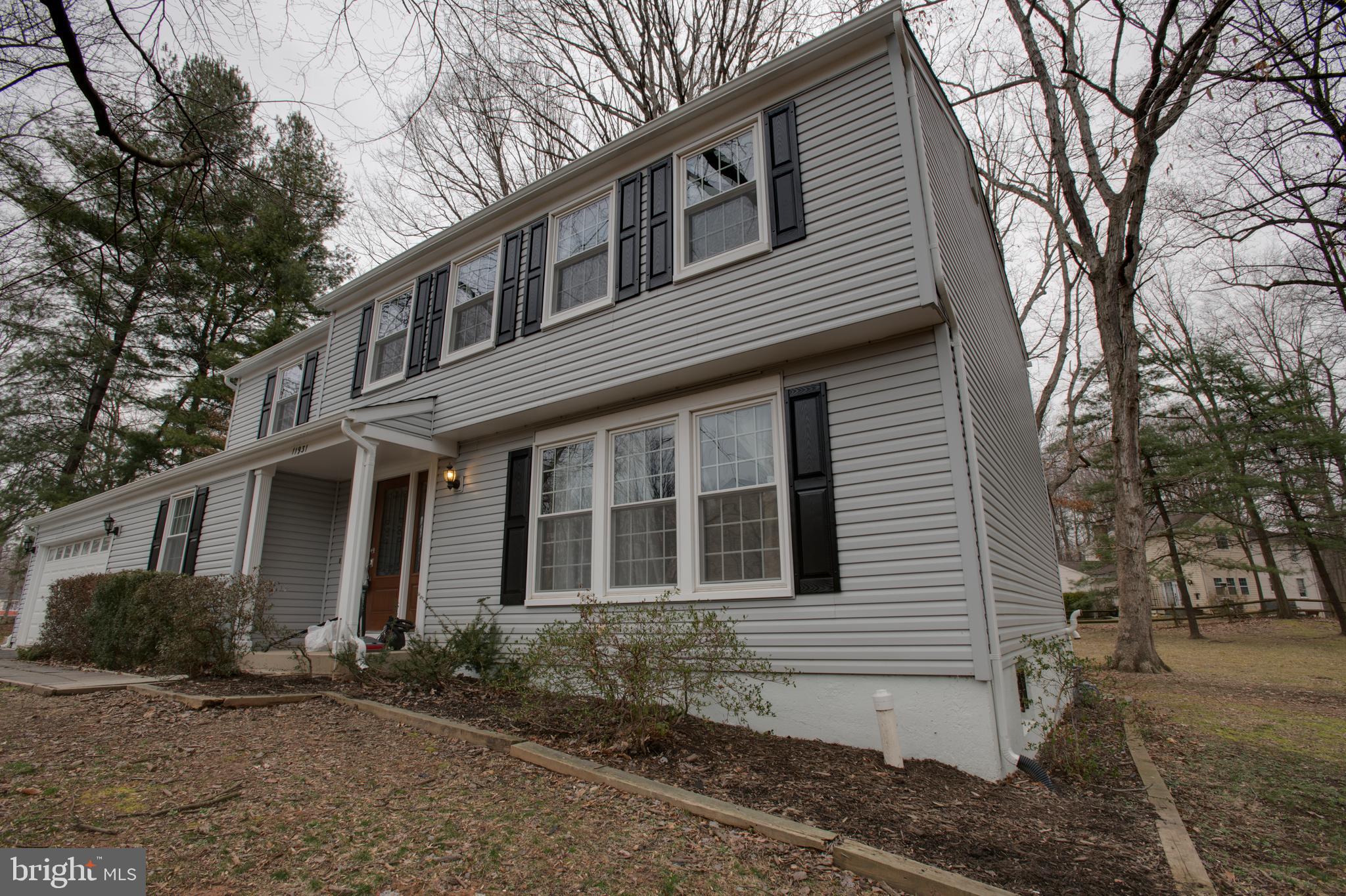 11931 Appling Valley Road Fairfax, VA 22030 - Photo 50 of 56 right side house
