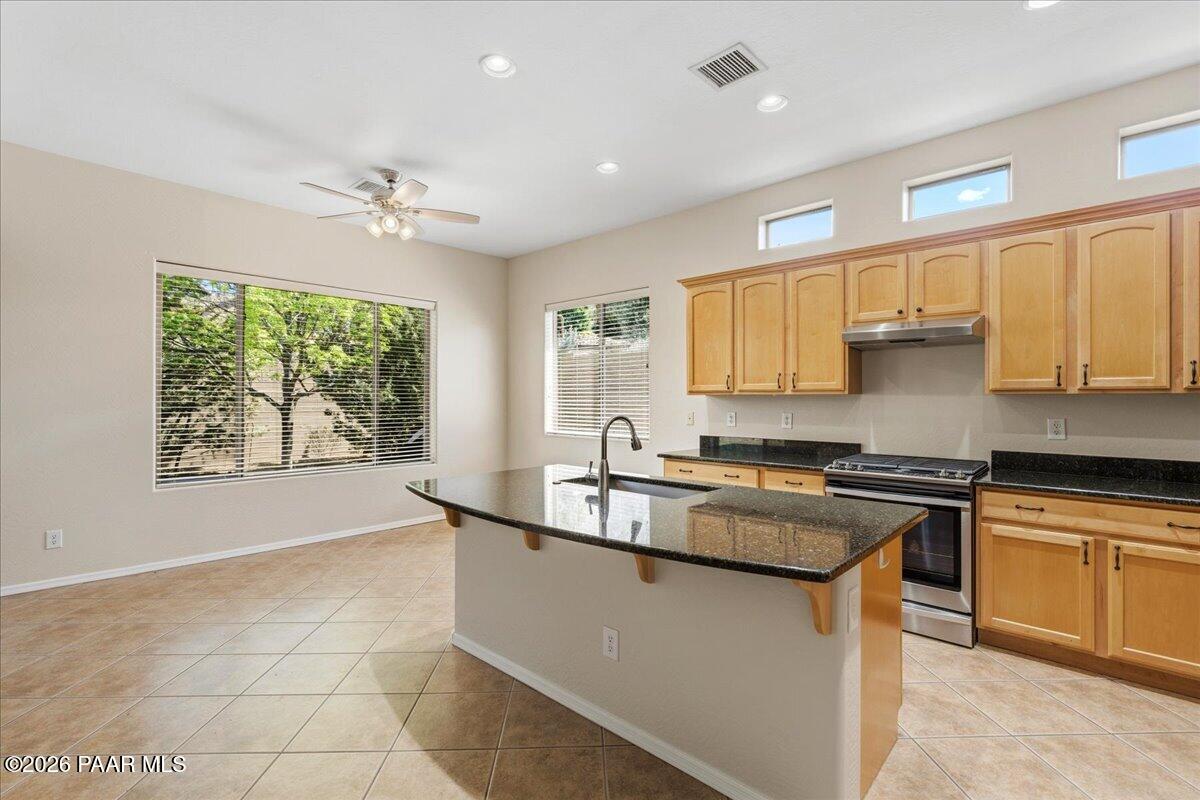 7437 East Beaver Valley Road Prescott Valley, AZ 86314 - Photo 15 of 48 15-Kitchen