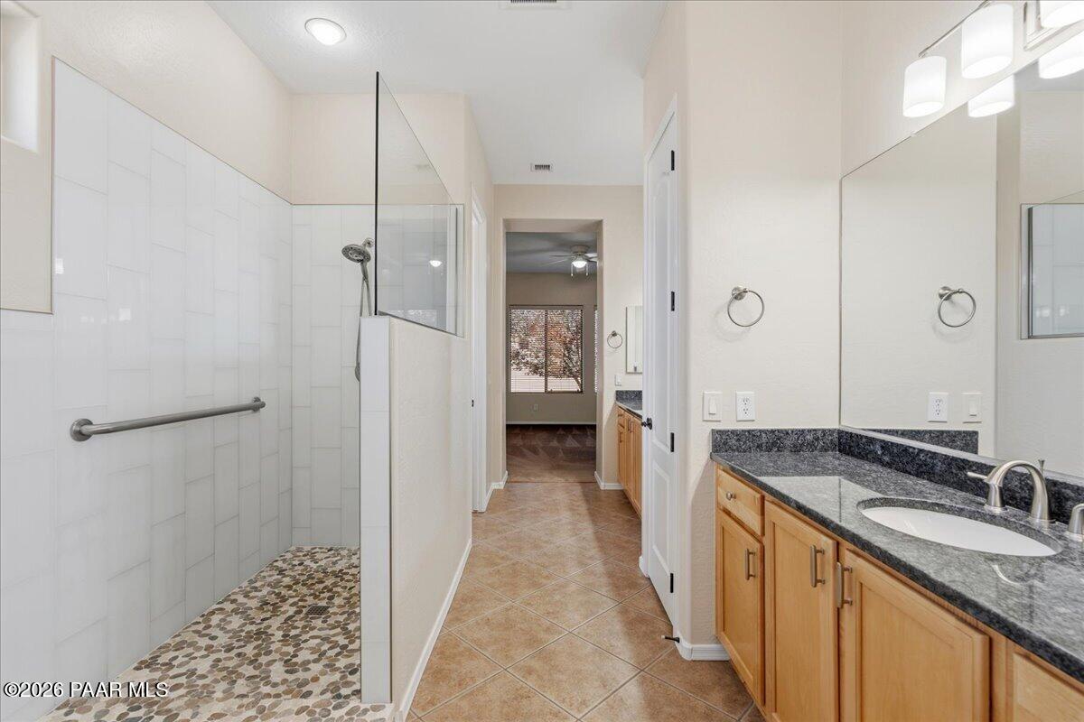 7437 East Beaver Valley Road Prescott Valley, AZ 86314 - Photo 24 of 48 24-Primary Bathroom