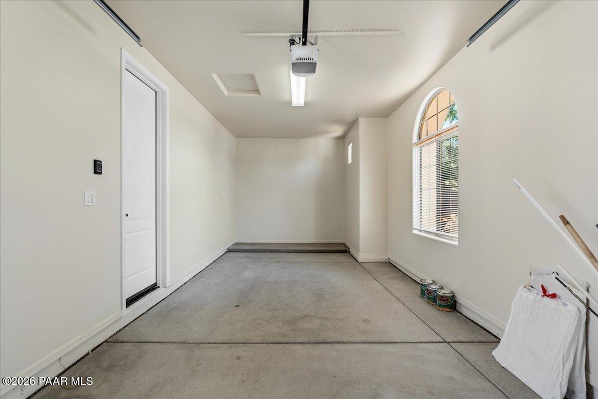 7437 East Beaver Valley Road Prescott Valley, AZ 86314 - Photo 34 of 48 35-Single Car Garage