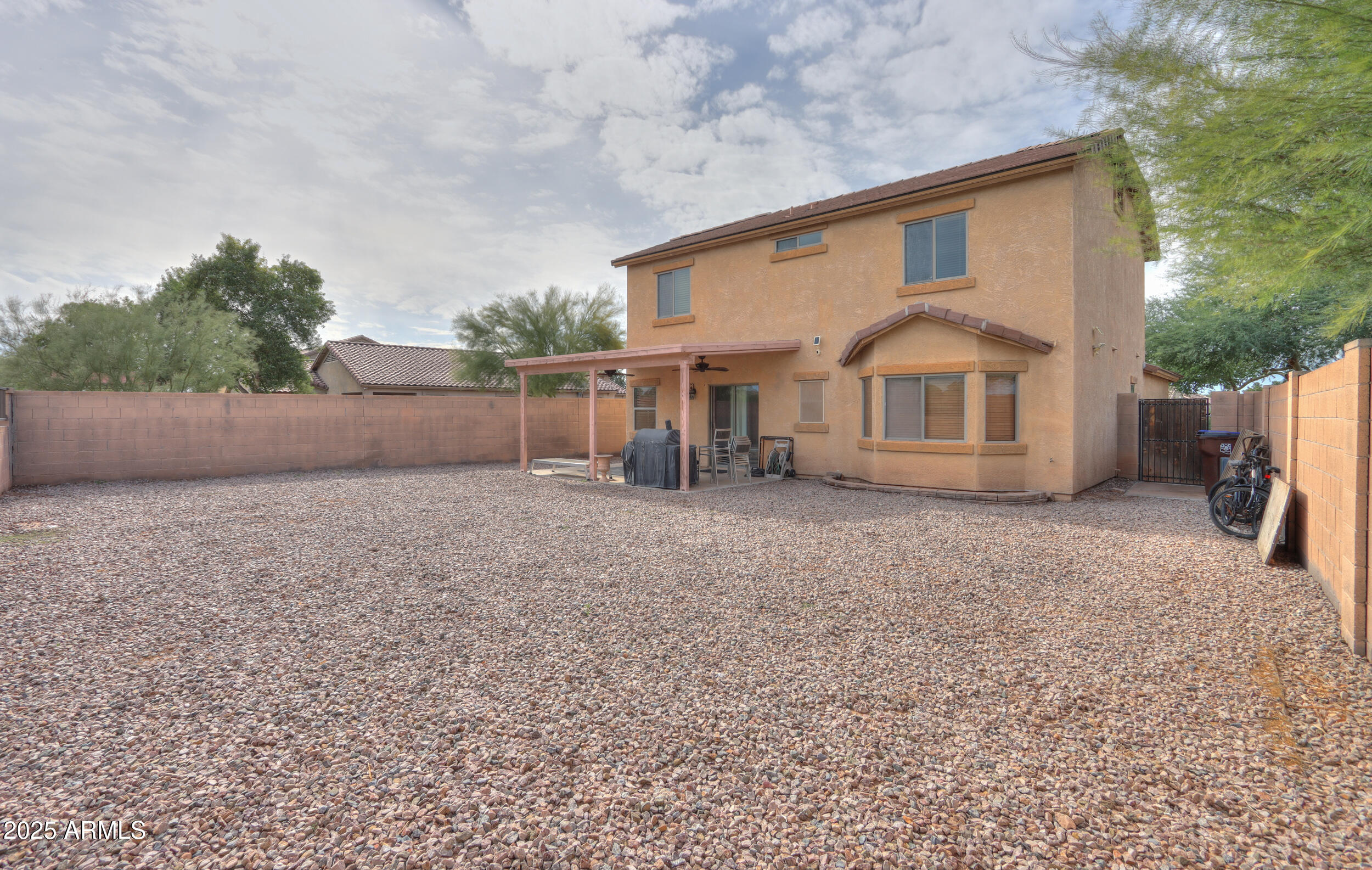 18967 North Leland Road Maricopa, AZ 85138 - Photo 26 of 27 32
