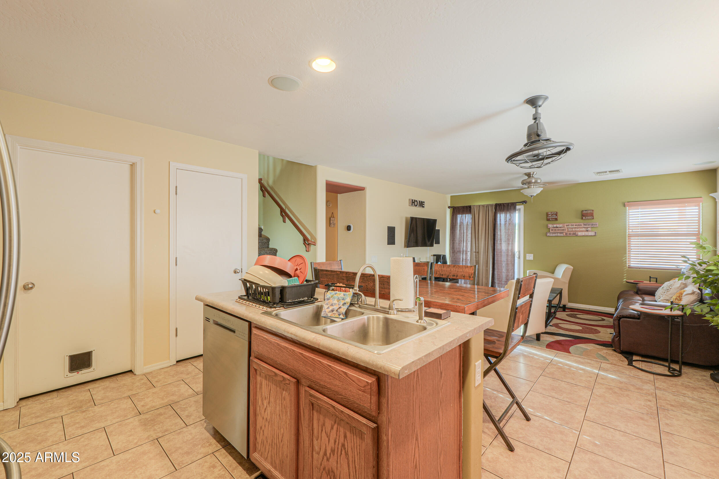 18967 North Leland Road Maricopa, AZ 85138 - Photo 7 of 27 12