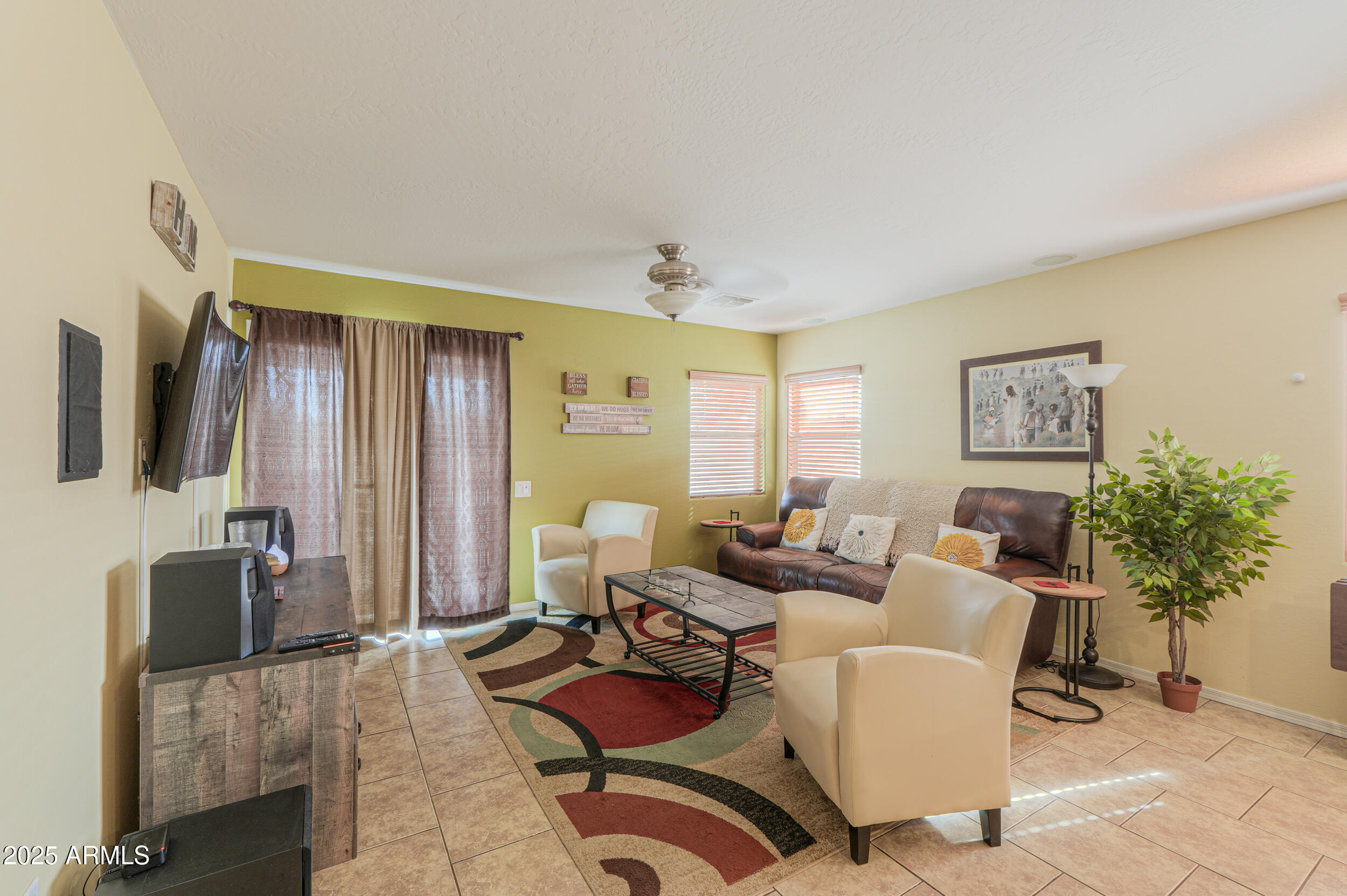 18967 North Leland Road Maricopa, AZ 85138 - Photo 10 of 27 15