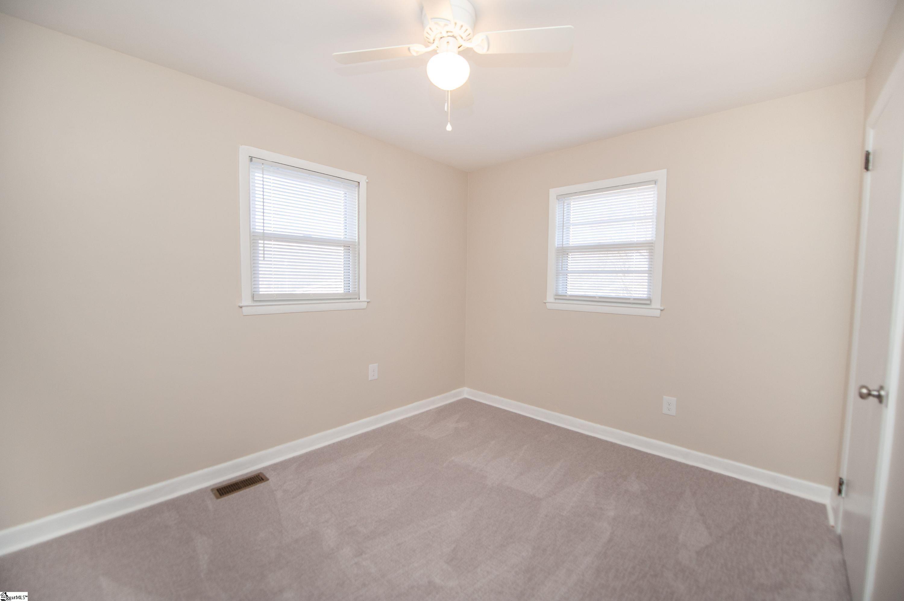 106 State Rd S-42-2249 Boiling Springs, SC 29316 - Photo 13 of 29