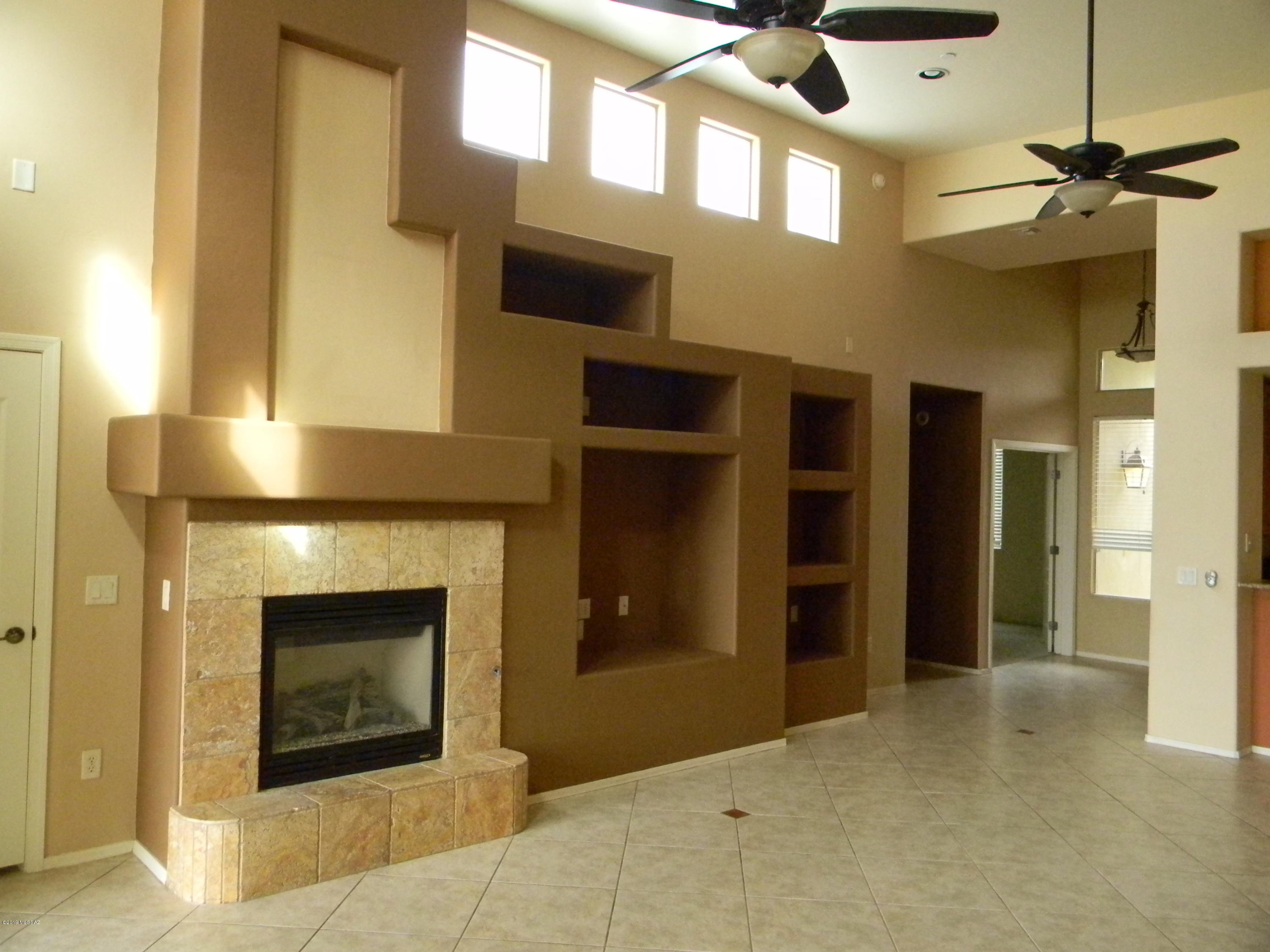 4481 West Crystal Ranch Place Marana, AZ 85658 - Photo 4 of 41