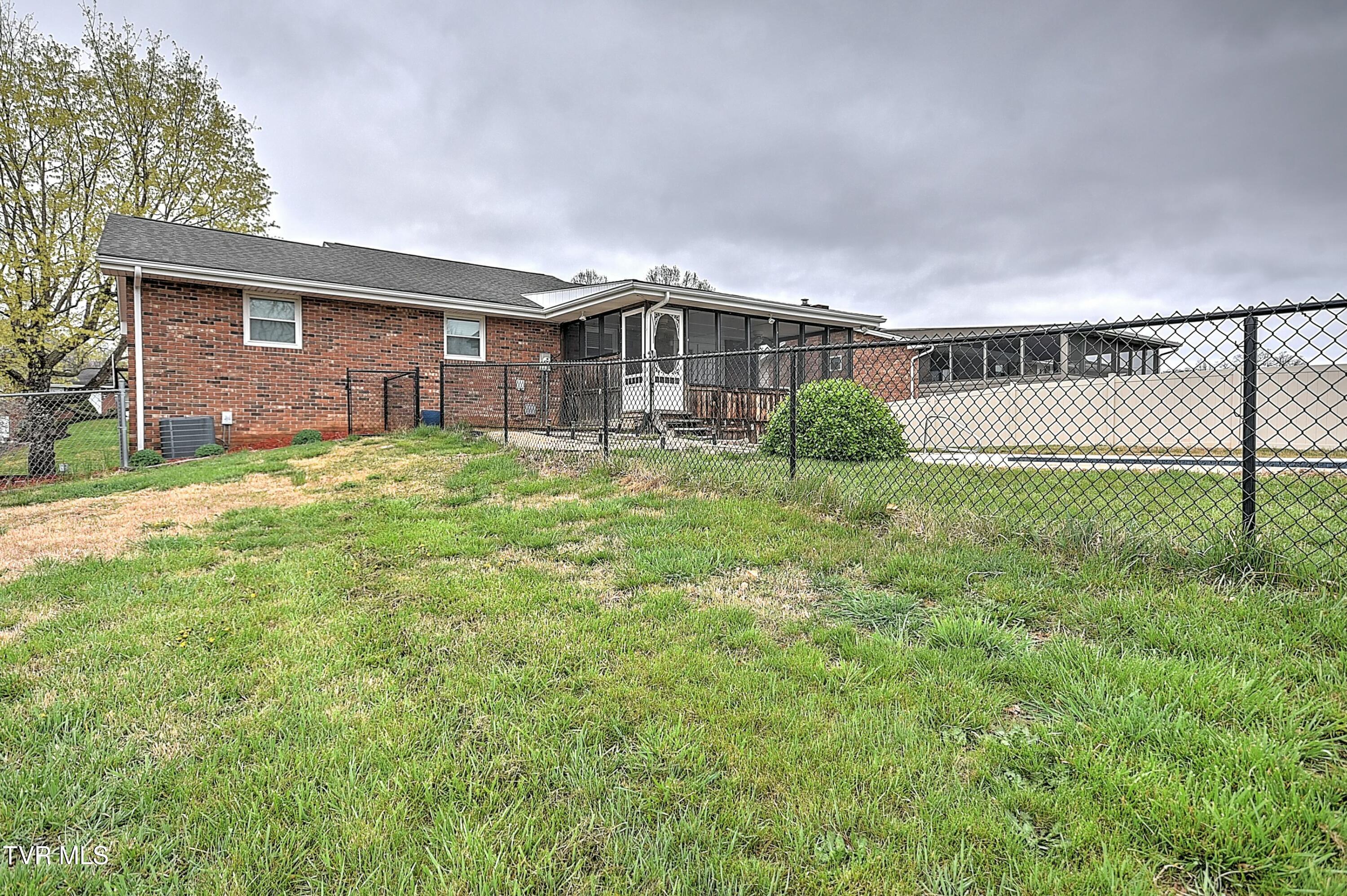 518 Spruce Street Mount Carmel, TN 37645 - Photo 45 of 52 tempImageDu1G9l