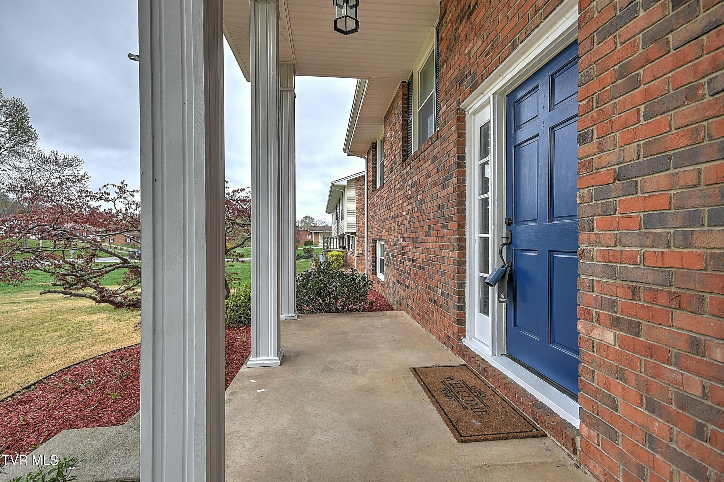 518 Spruce Street Mount Carmel, TN 37645 - Photo 6 of 52 tempImagearnyph