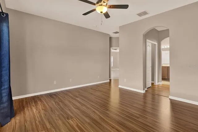 $2,400 | 20118 Bay Cedar Avenue, Tampa, FL 33647