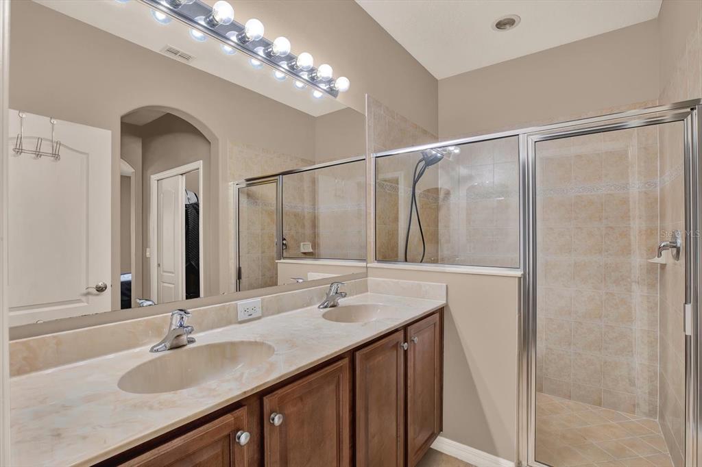 20118 Bay Cedar Avenue Tampa, FL 33647 - Photo 14 of 39