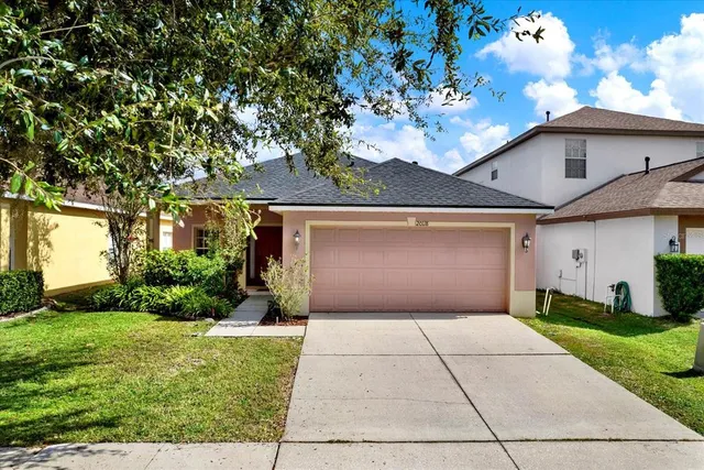 $2,400 | 20118 Bay Cedar Avenue, Tampa, FL 33647