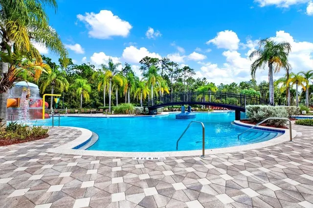 $2,400 | 20118 Bay Cedar Avenue, Tampa, FL 33647