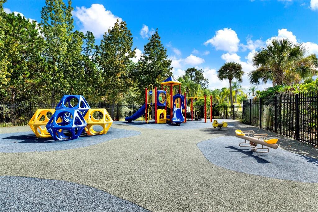 20118 Bay Cedar Avenue Tampa, FL 33647 - Photo 35 of 39