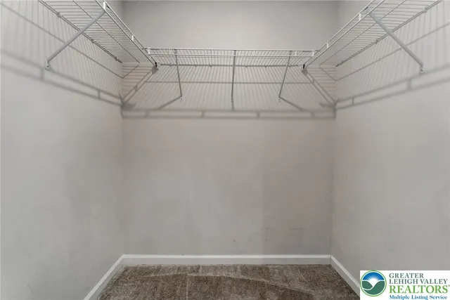 $319,900 | 2142 Cross Country Road, Northampton, PA 18067