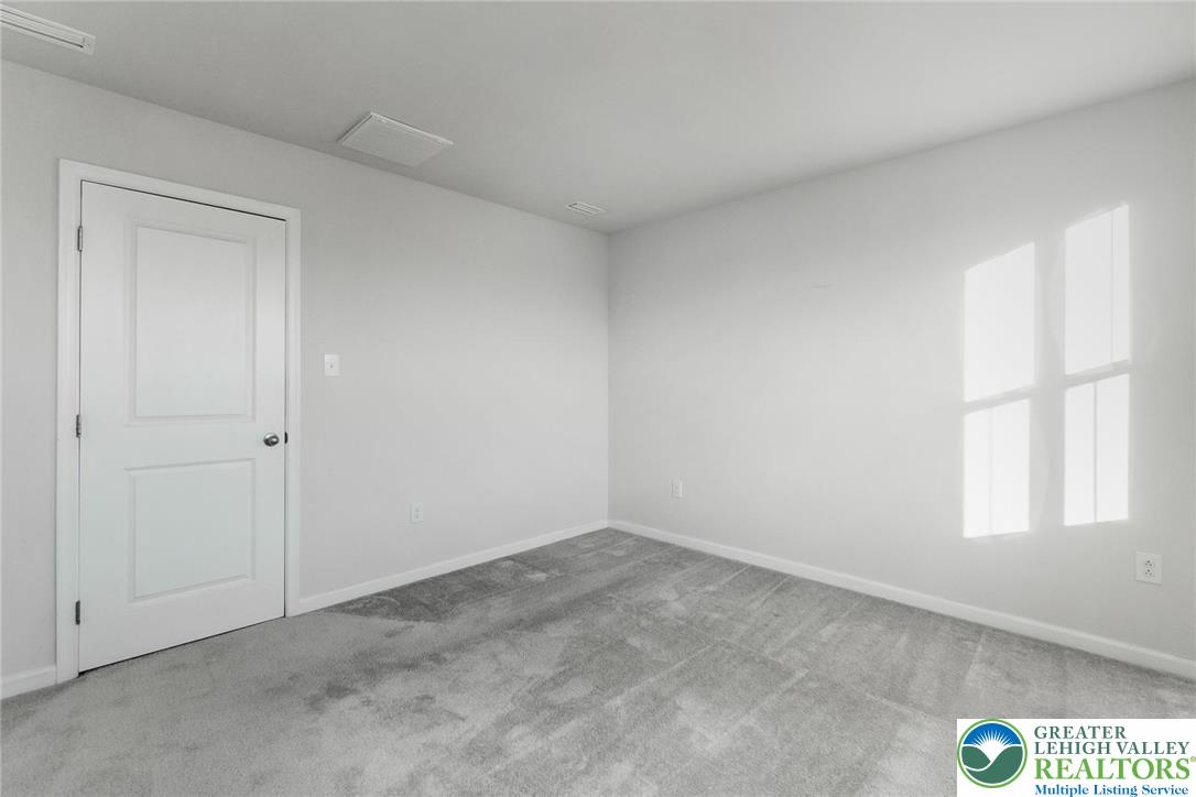 2142 Cross Country Road Northampton, PA 18067 - Photo 26 of 40