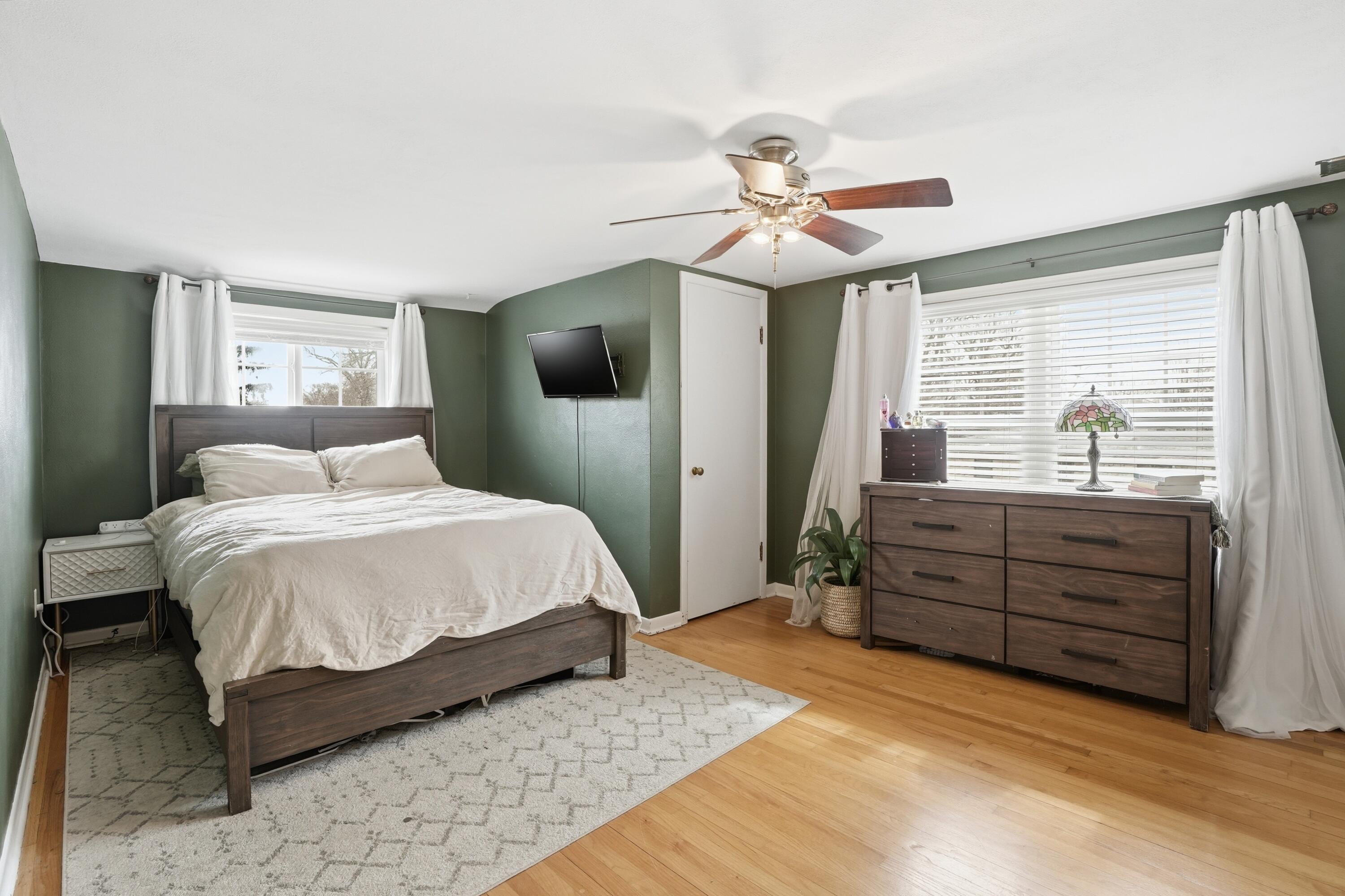 512 West South Street Crown Point, IN 46307 - Photo 10 of 14 3000x1999