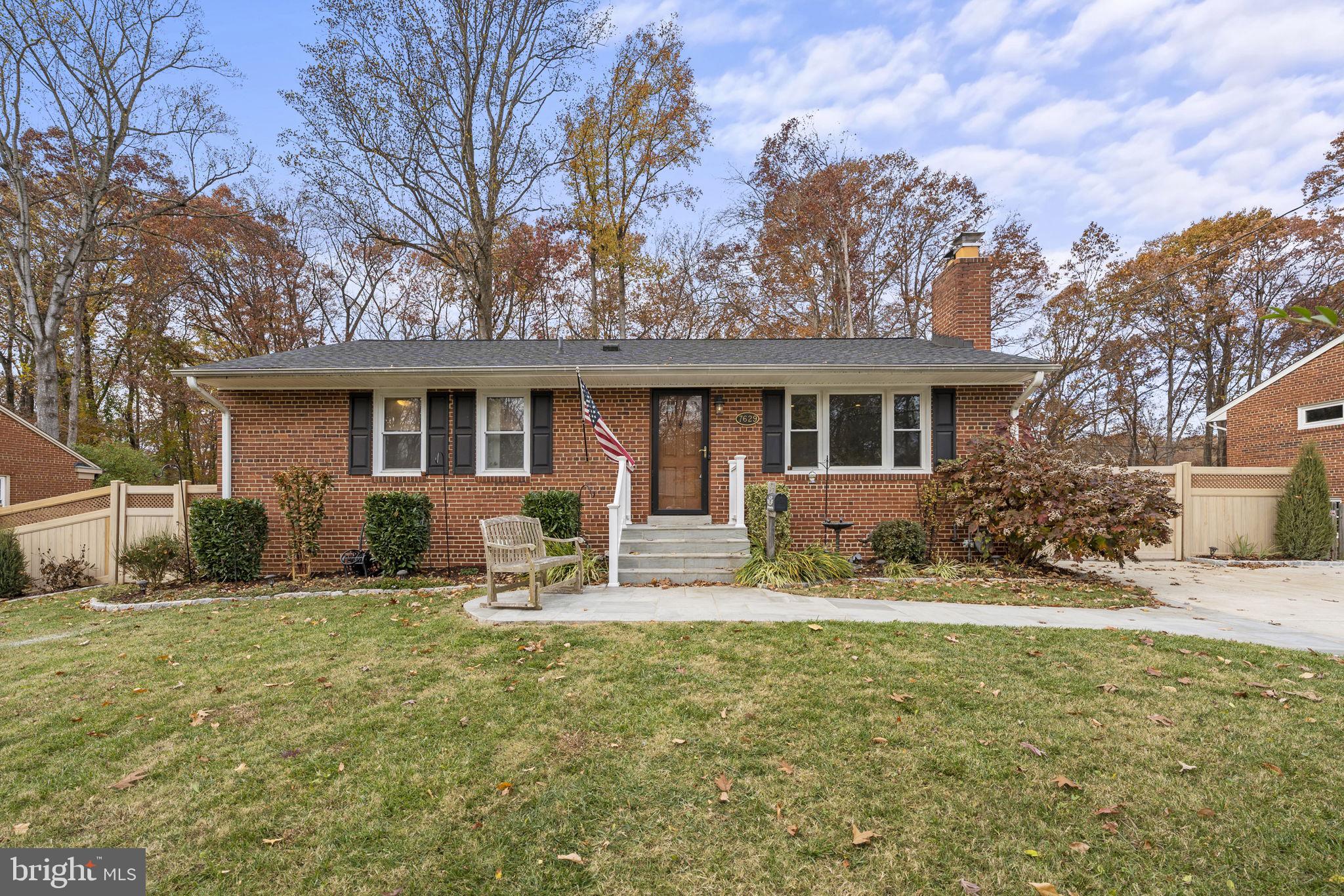 7629 Mendota Place Springfield, VA 22150 - Photo 2 of 45 Gallery Image 2
