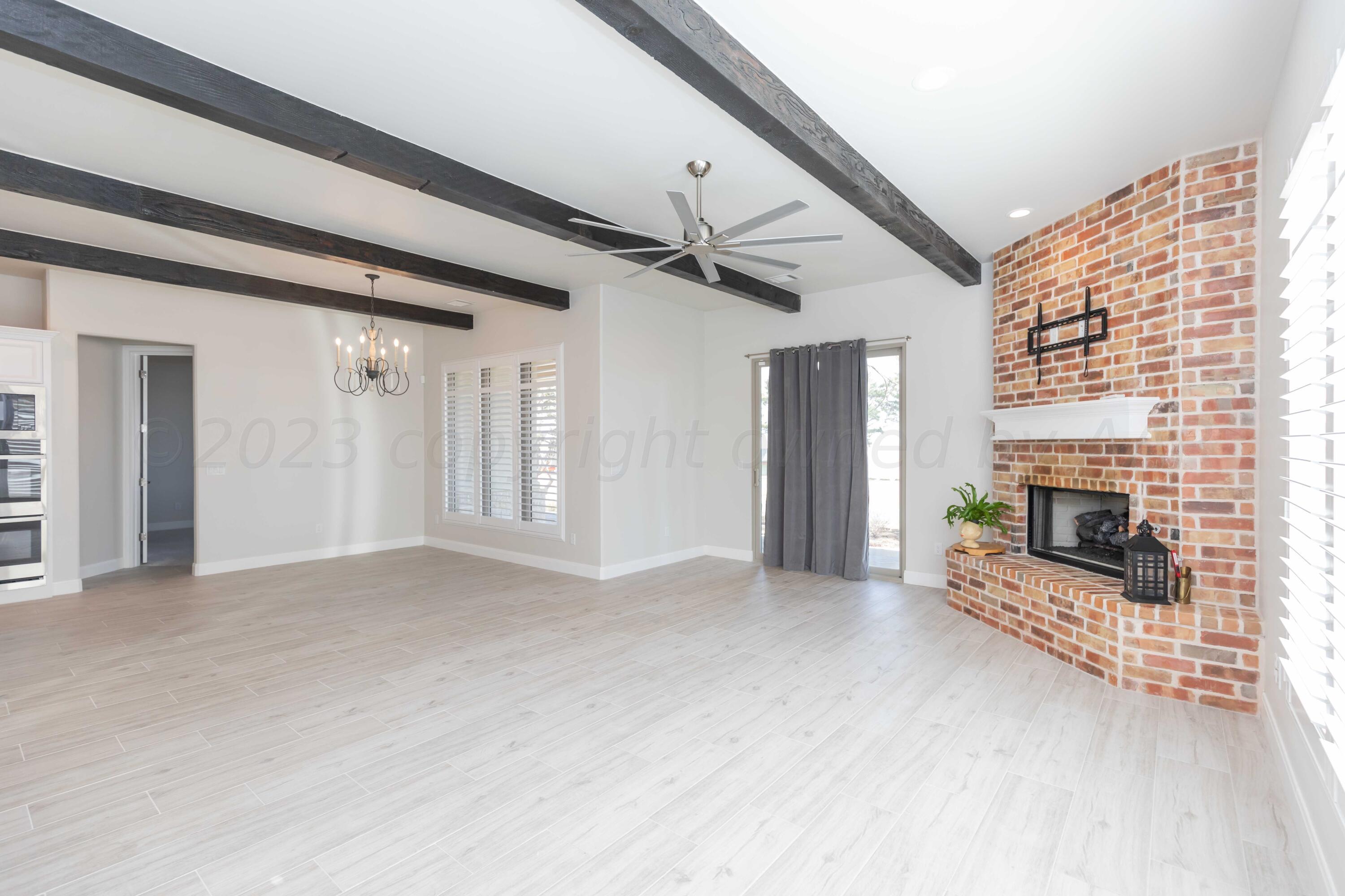 4502 South Rocking Chair Lane Amarillo, TX 79124 - Photo 12 of 52 LIVING ROOM VIEW 2