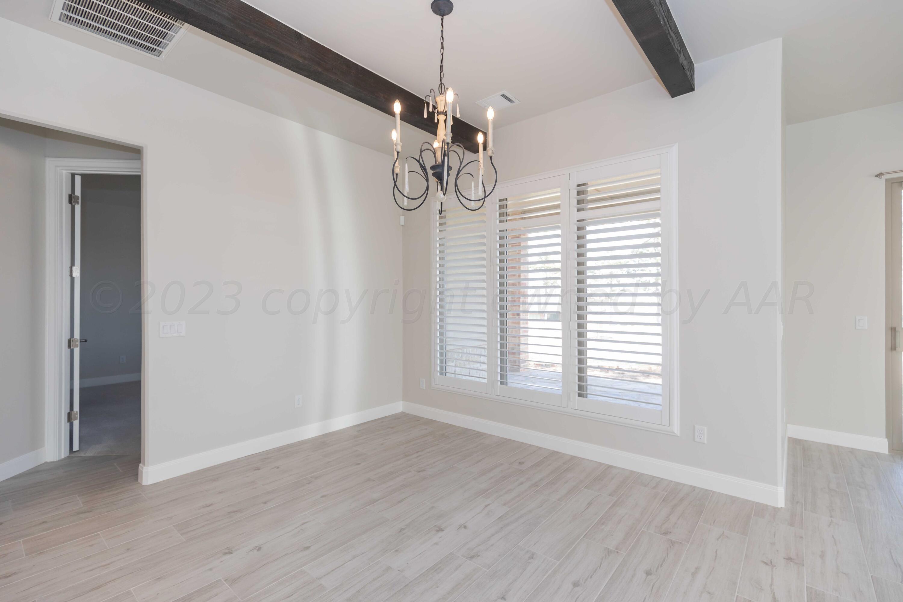 4502 South Rocking Chair Lane Amarillo, TX 79124 - Photo 13 of 52 LIVING ROOM VIEW 3