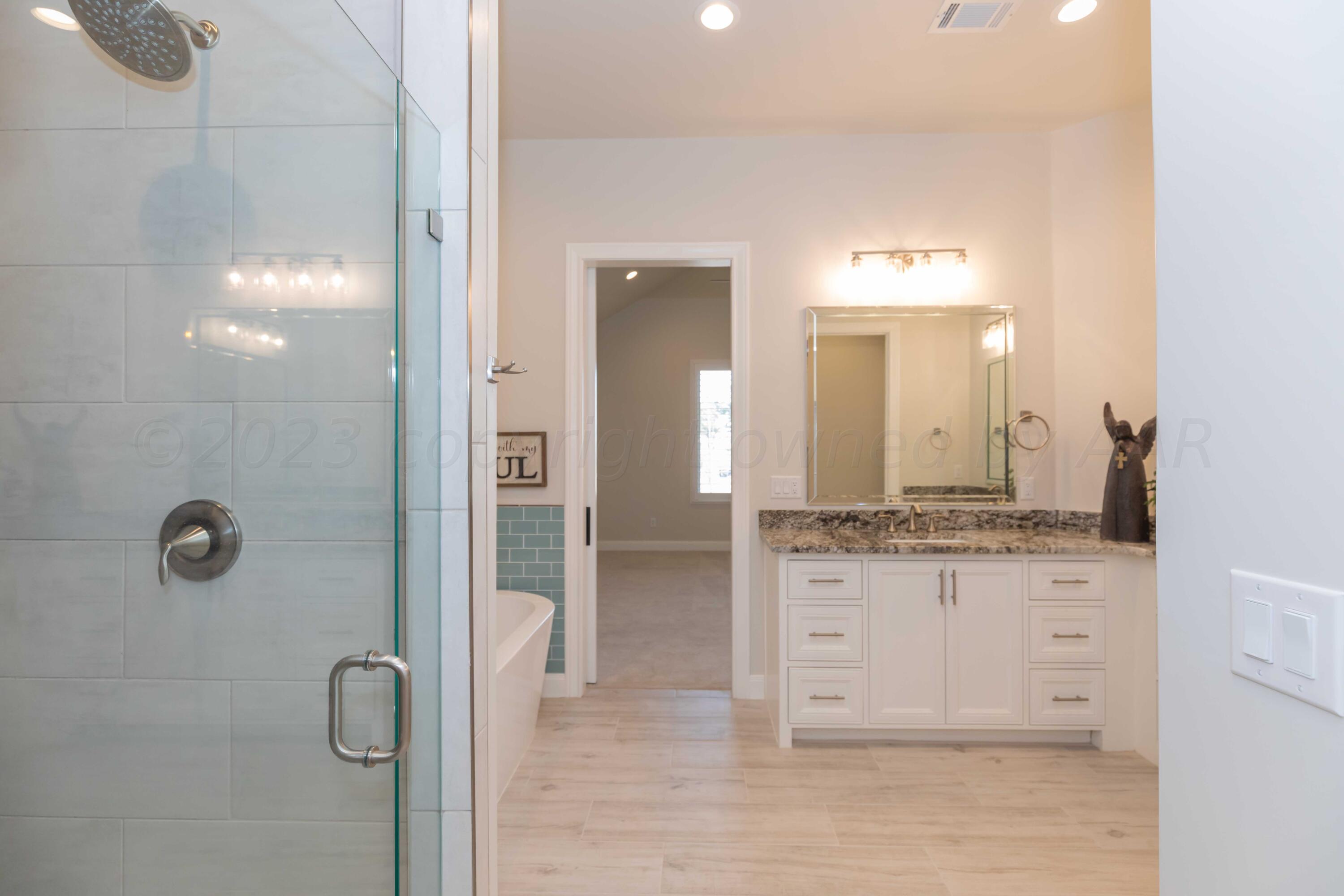 4502 South Rocking Chair Lane Amarillo, TX 79124 - Photo 31 of 52 MASTER BATH VIEW 6