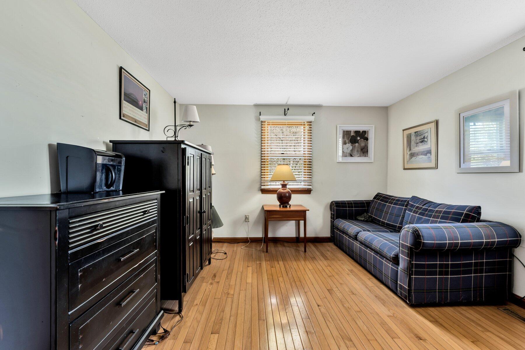 29 Delivery Road South Yarmouth, MA 02664 - Photo 13 of 23 IMGP9654