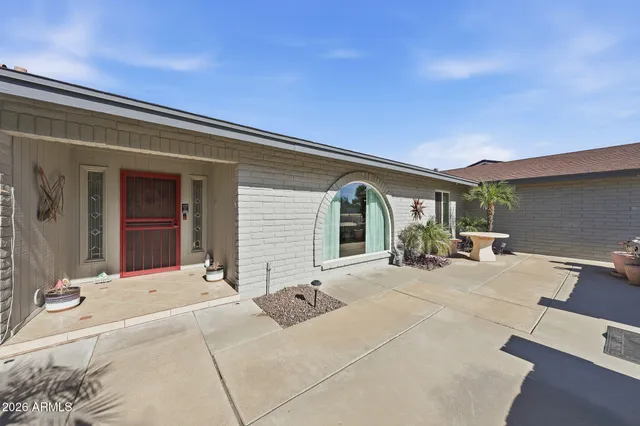 $750,000 | 612 East Brook Hollow Drive, Phoenix, AZ 85022