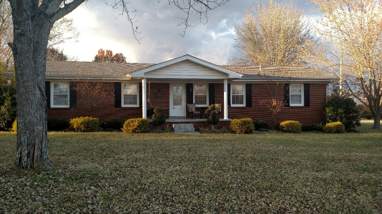 237 Akersville Road Lafayette, TN 37083 - Photo 2 of 20 Gallery Image 2