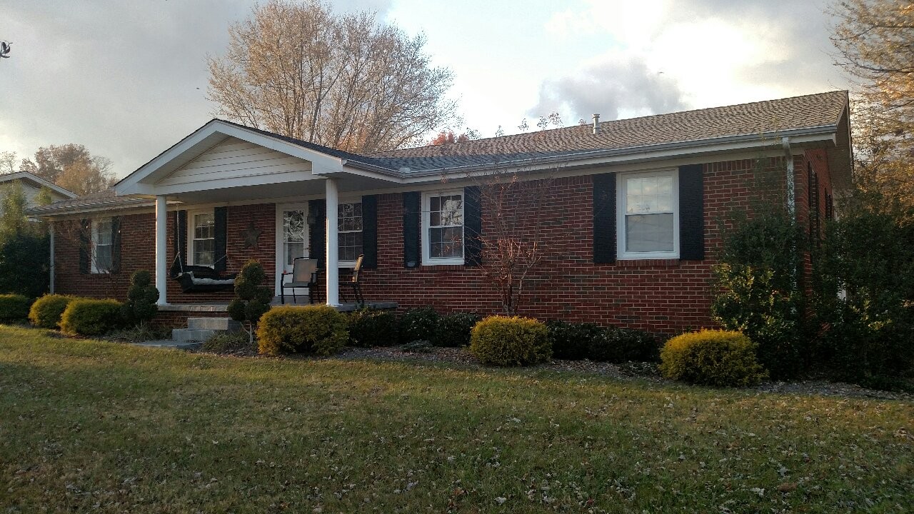 237 Akersville Road Lafayette, TN 37083 - Photo 3 of 20 Gallery Image 3