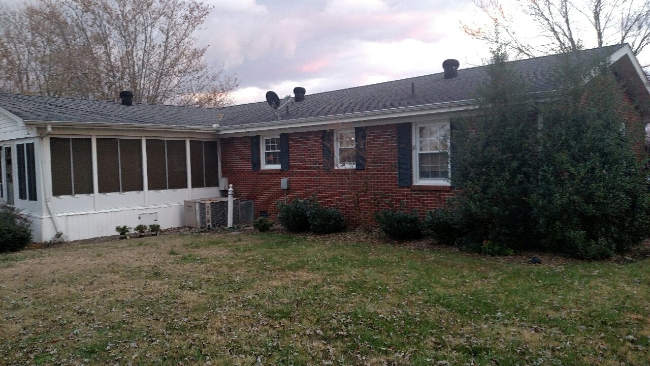 237 Akersville Road Lafayette, TN 37083 - Photo 5 of 20 Gallery Image 5