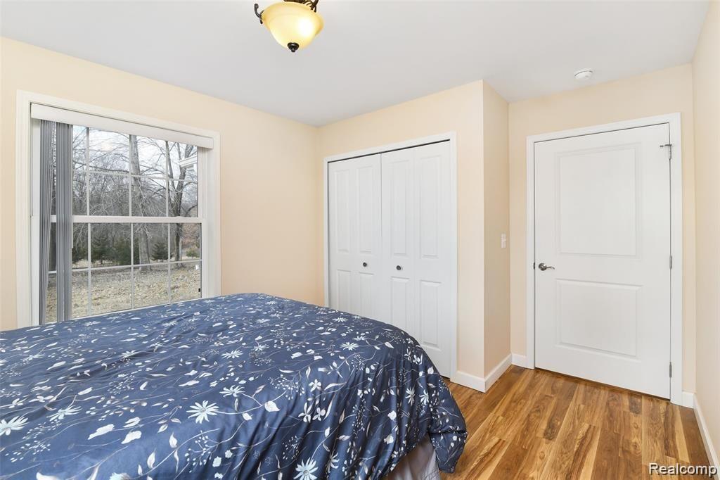 5055 Pleasant Lake Road Howell, MI 48843 - Photo 24 of 35