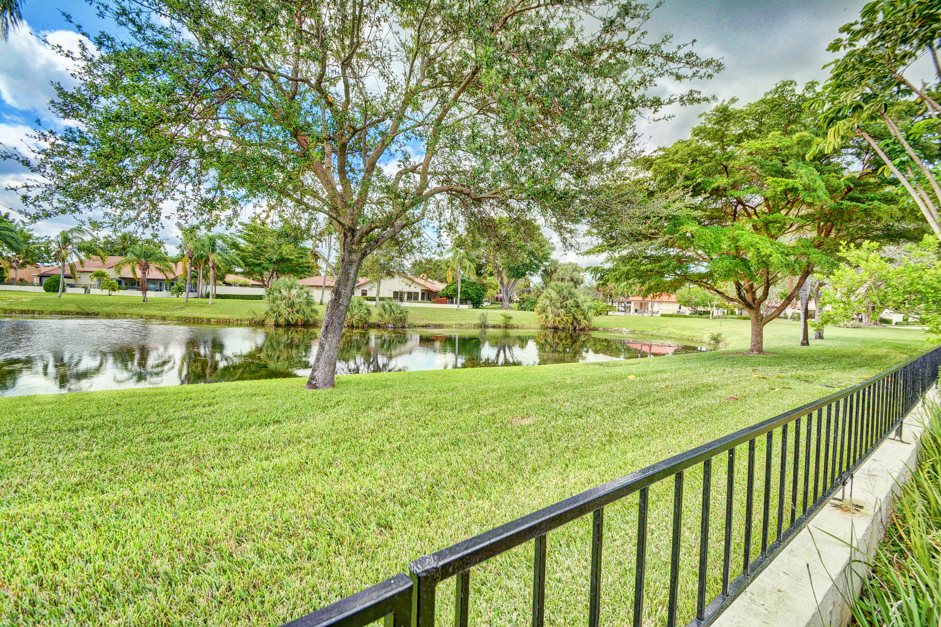 6730 Lago Vista Terrace Boca Raton, FL 33433 - Photo 6 of 41 Water Views