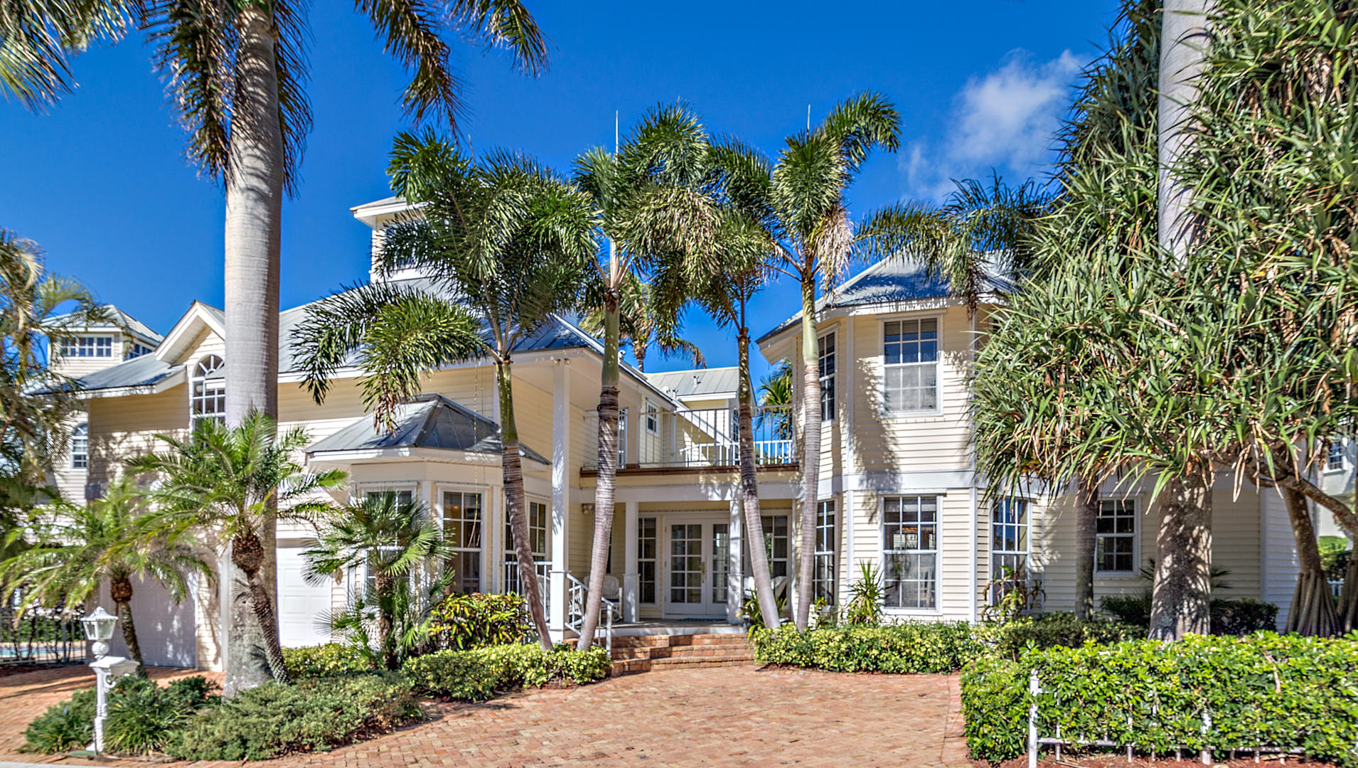 129 Jupiter Key Road Jupiter, FL 33477 - Photo 7 of 33 pb-2