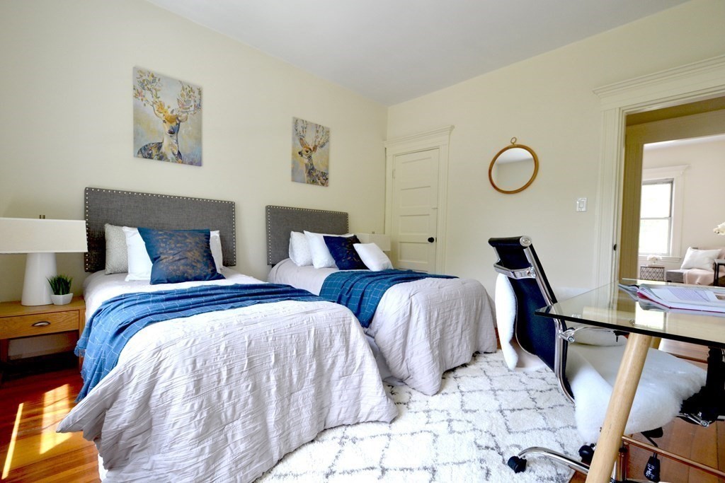 144 Middlesex Road, Unit 2 Chestnut Hill, MA 02467 - Photo 19 of 23