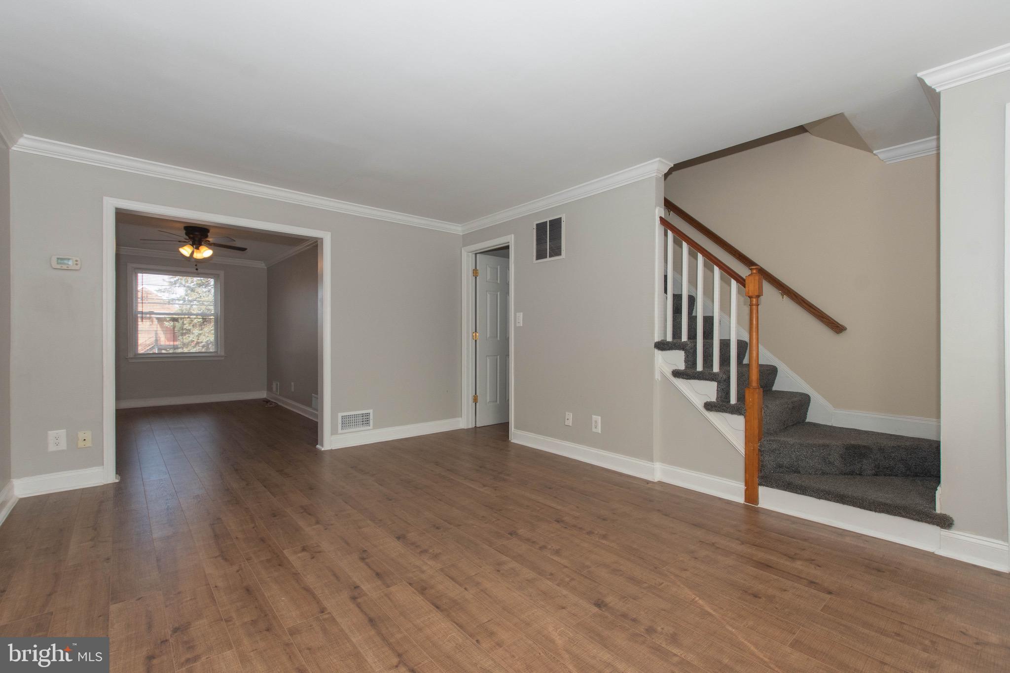 738 Aldworth Road Baltimore, MD 21222 - Photo 5 of 35 Living room