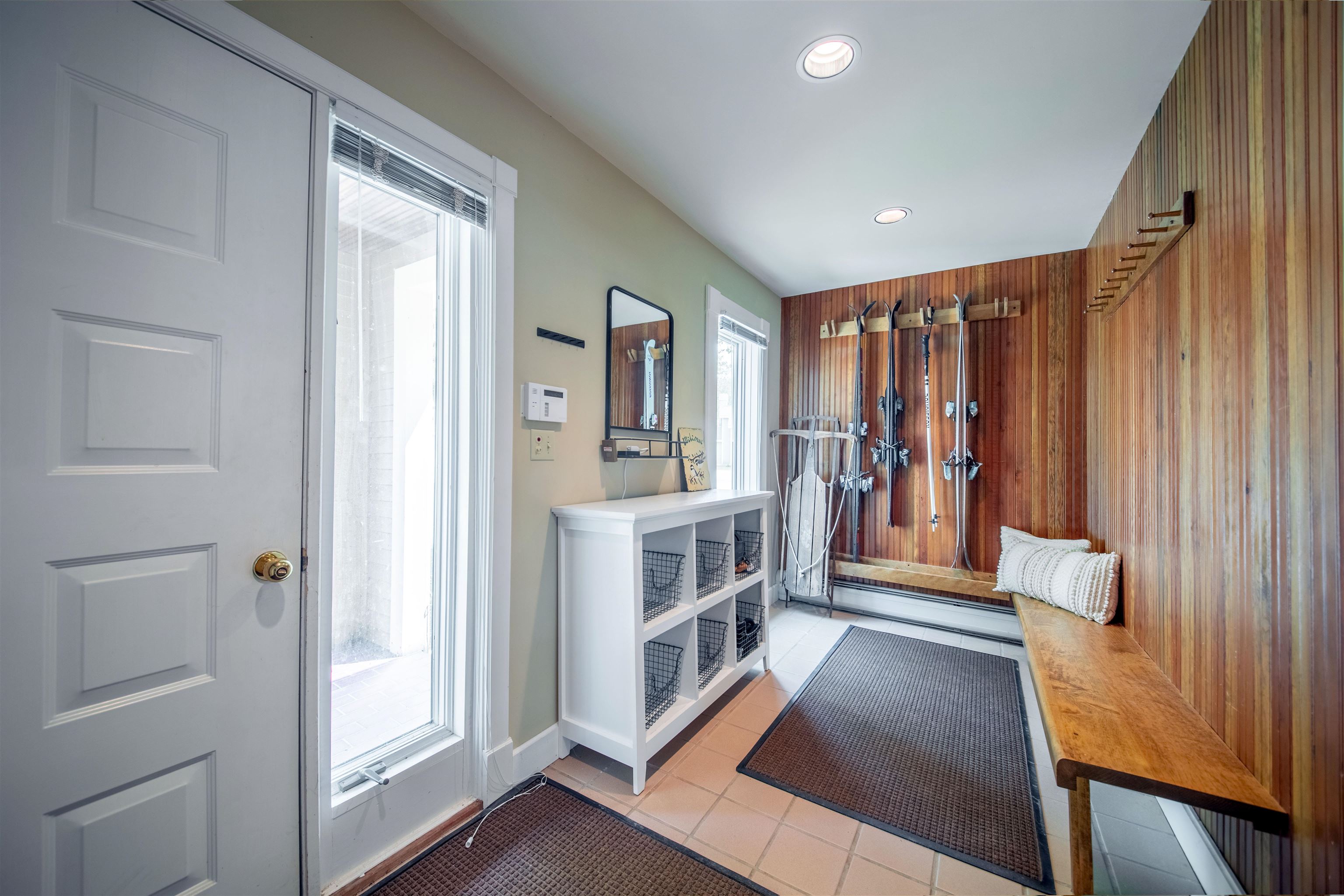 52 High Meadow Road, Unit 11 Winhall, VT 05340 - Photo 6 of 39