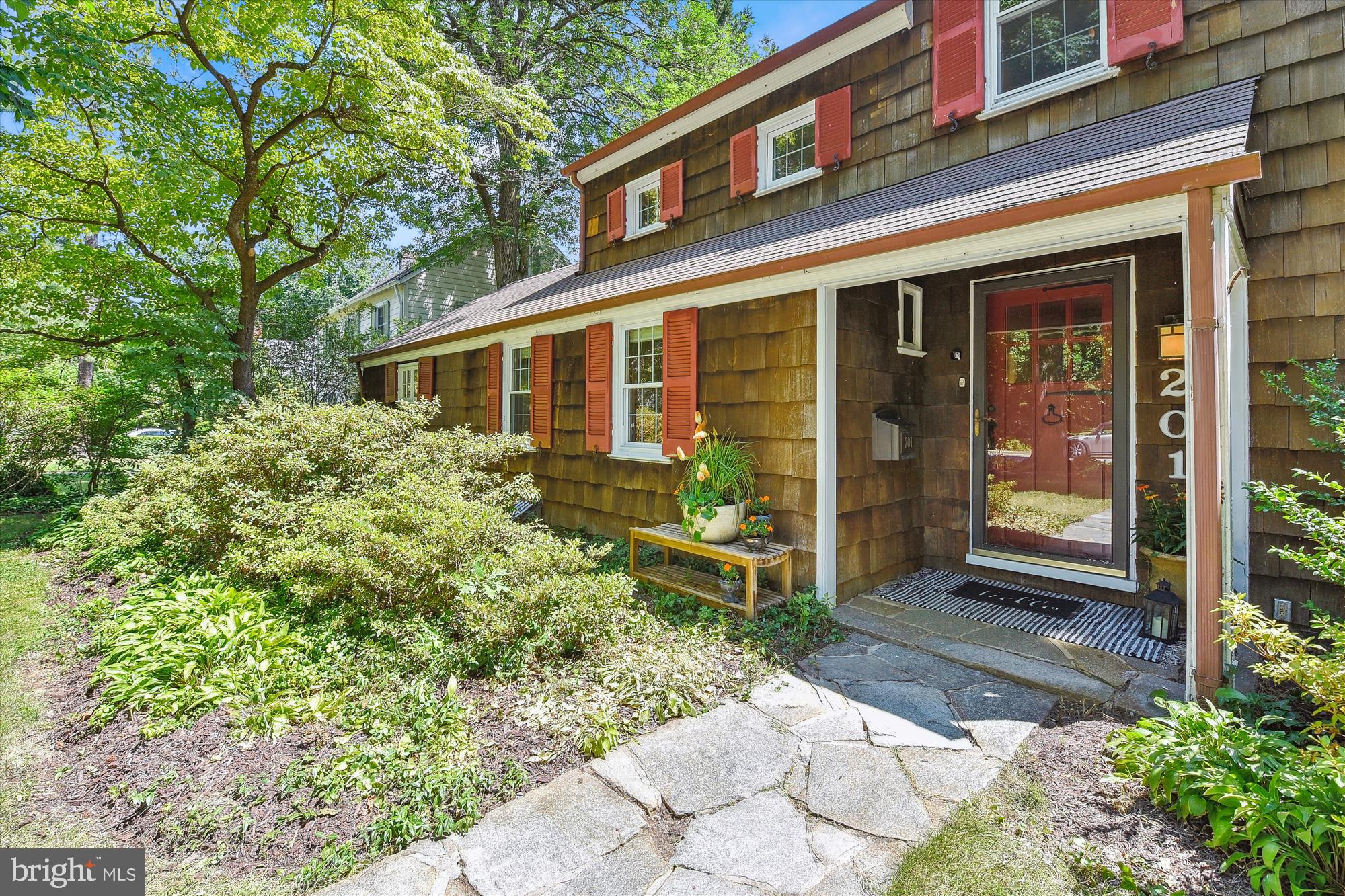 201 Cedarcroft Road Baltimore, MD 21212 - Photo 5 of 88 Covered porch with elegant and historic details