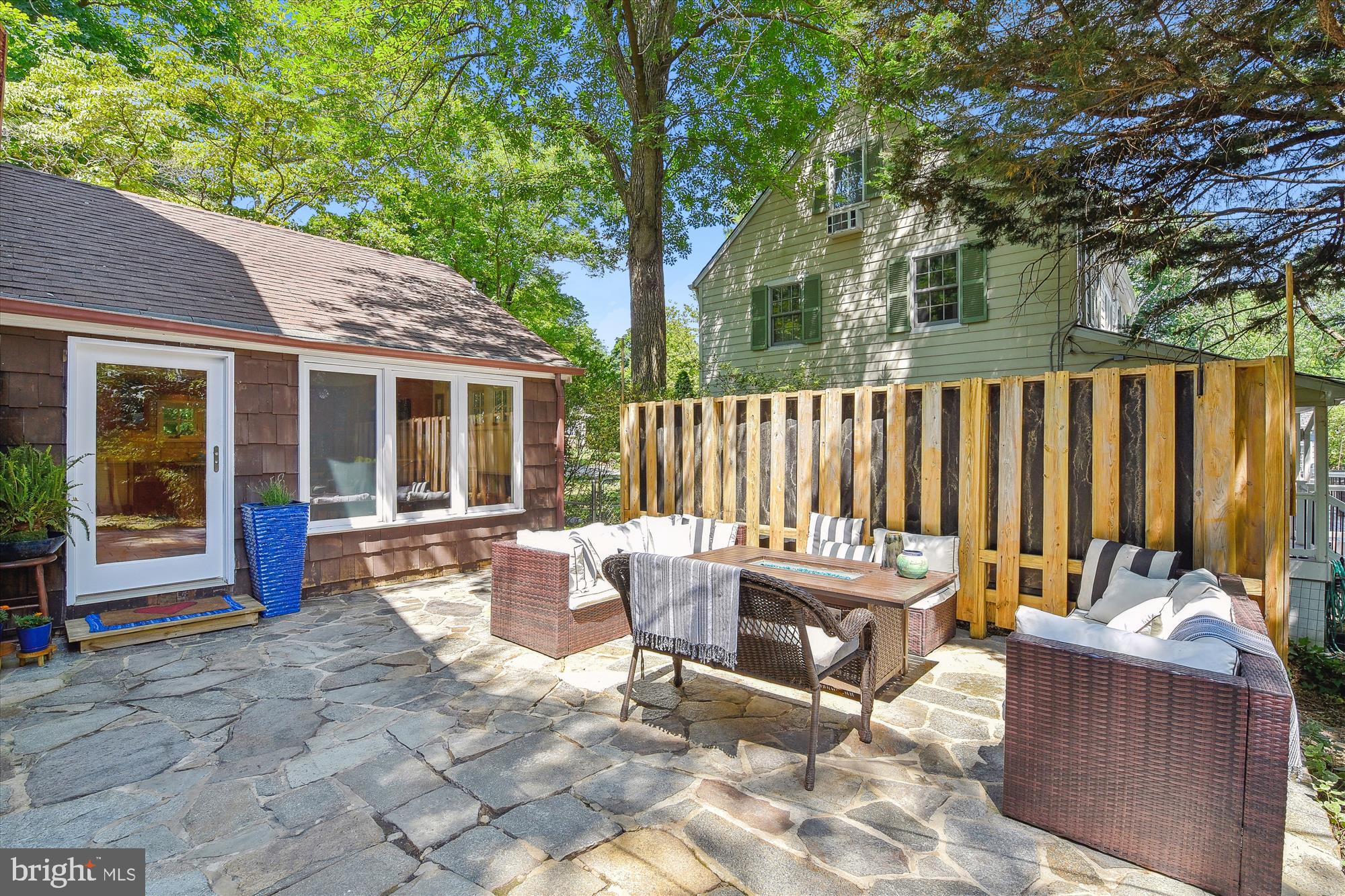 201 Cedarcroft Road Baltimore, MD 21212 - Photo 55 of 88 Large flagstone patio with privacy barrier
