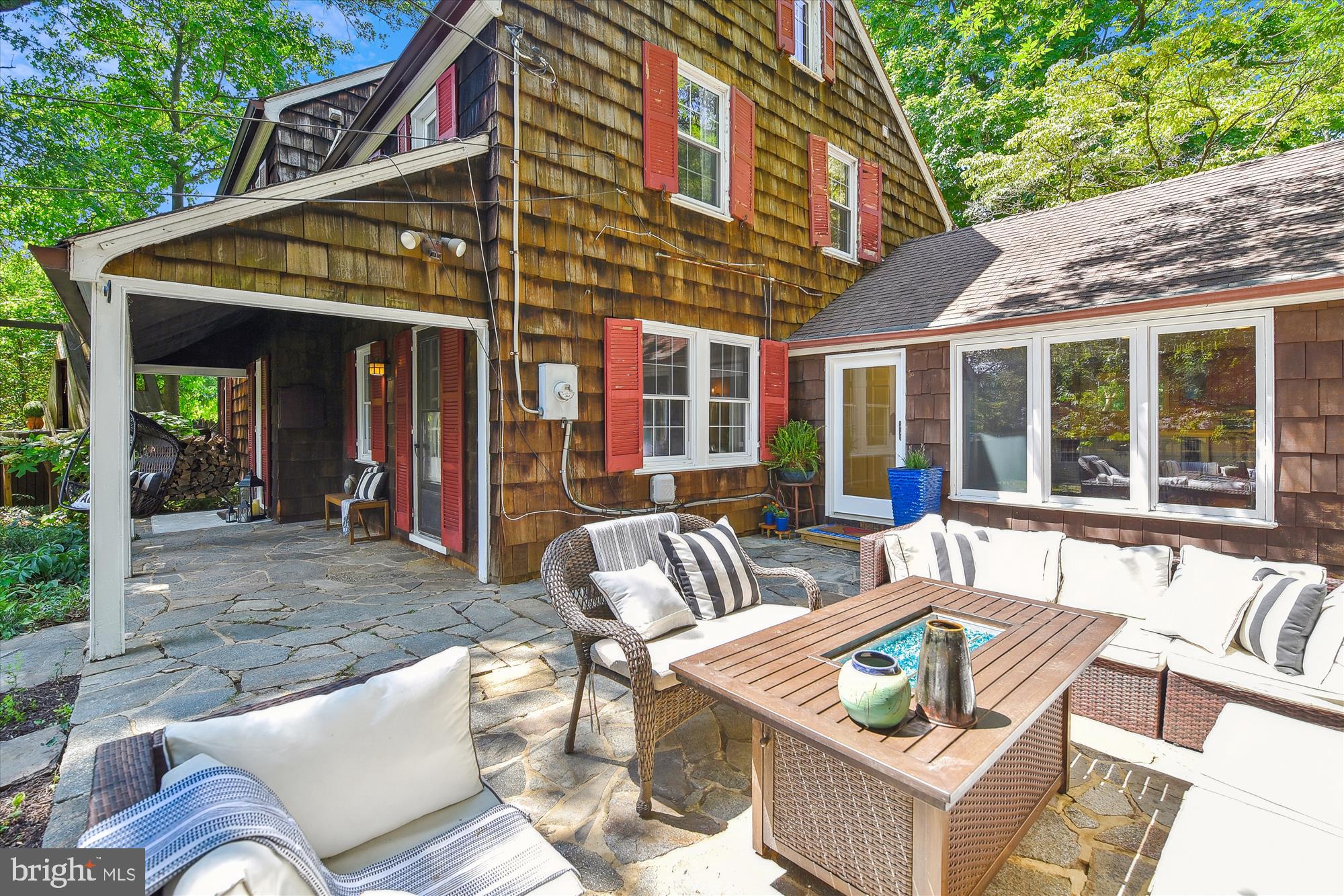 201 Cedarcroft Road Baltimore, MD 21212 - Photo 56 of 88 Patio outside the kitchen - walk right out!