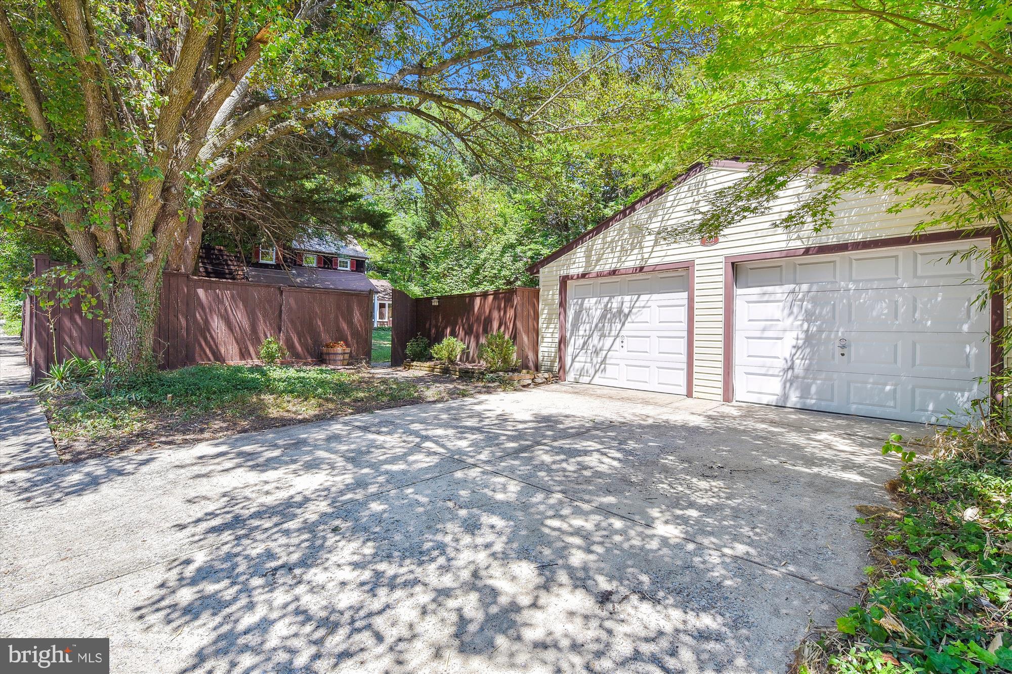 201 Cedarcroft Road Baltimore, MD 21212 - Photo 62 of 88 View of gate entry into backyard