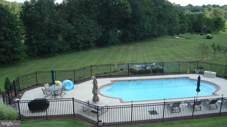 8500 Churchill Downs Road Gaithersburg, MD 20882 - Photo 28 of 30 View of the Pool from the Deck