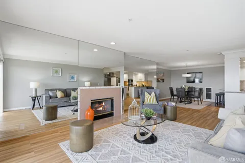 $1,060,000 | 416 Portofino Drive, Unit 303, San Carlos, CA 94070